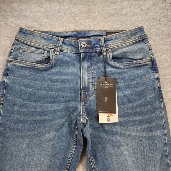 The Perfect Jean NYC Athletic Fit Size 33x30 NWT Stretch Straight Leg Denim Blue - Picture 3 of 11